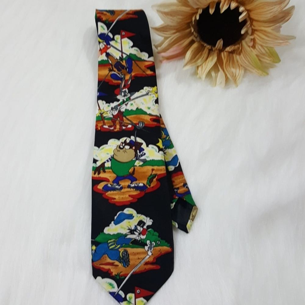 Vintage 1994 Looney Tunes‎ Mania Bugs Bunny and Friends golf theme tie